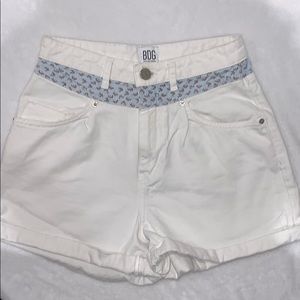 BDG High waisted white shorts W27 Urban Outfitters